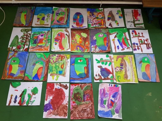 art project, after school, art for children, art class, summer camps,  rainforest, parrot painting, parrot